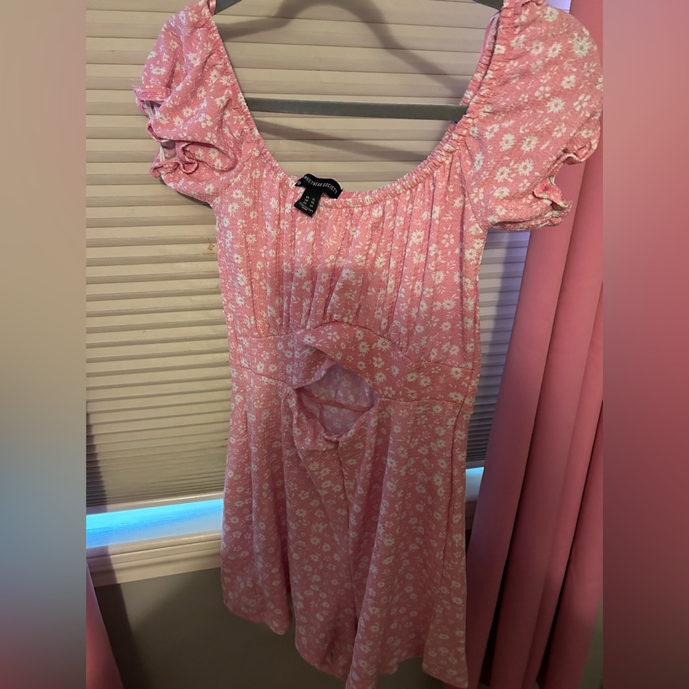 2 rompers